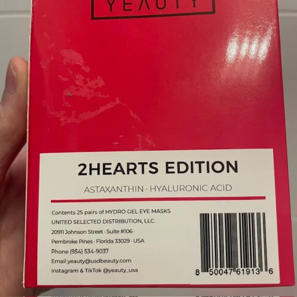 NIB Yeauty Bundle - 75 Pairs of Hydrogel Eye Masks 2Hearts Edition Hydrating